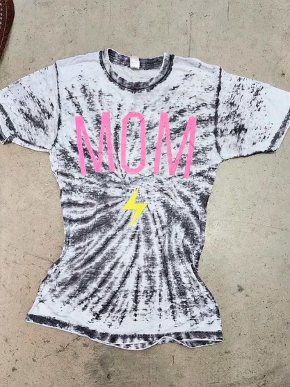 Gray Pink Tie-Dye MOM Graphic Tee